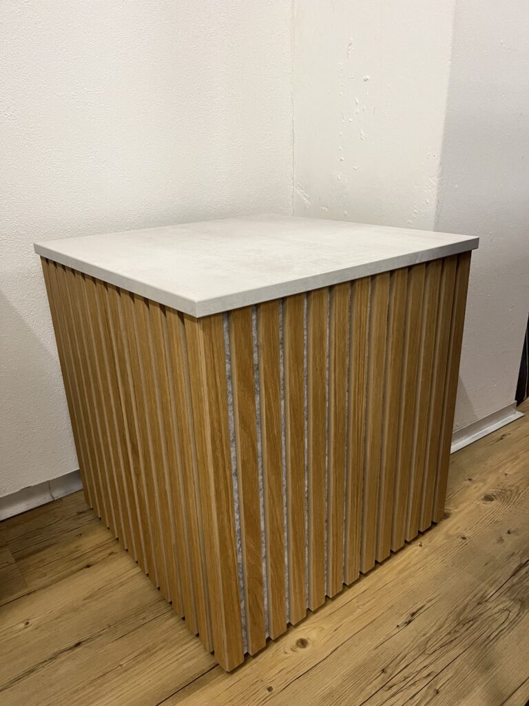 Couchtisch „Akustik“